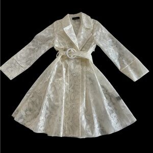 AKIRA White Lace Belted Coat